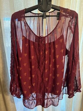 Boutique brand sheer Burgundy Peasant Blouse with Gold Floral Print size 3X